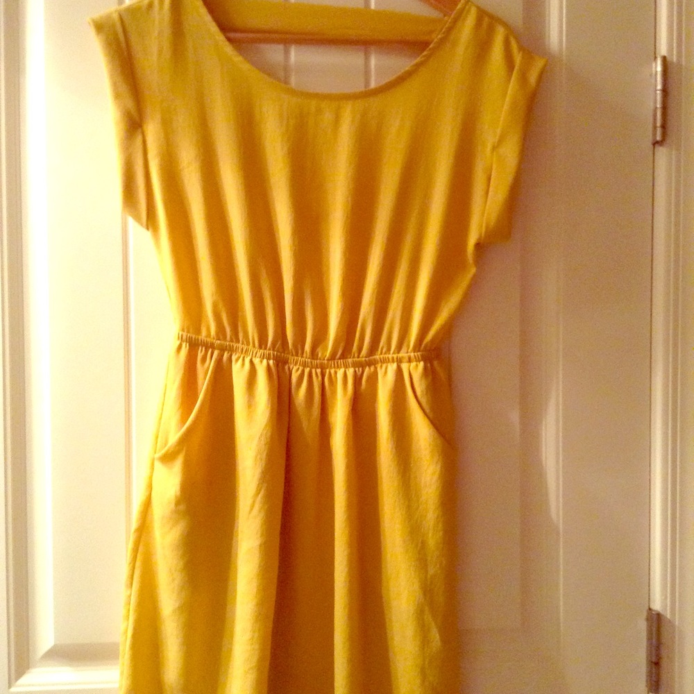 Nordstrom mustard Lush yellow dress size xs